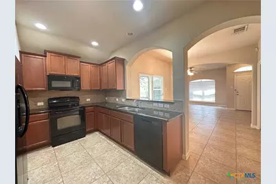 2020 Meadow View Drive, San Marcos, TX 78666 - Photo 10