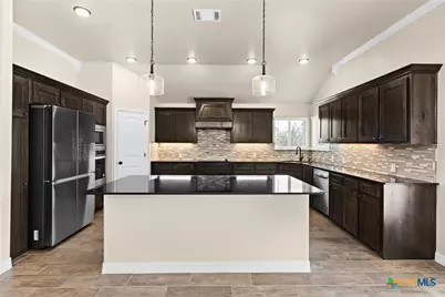300 Martin Drive, Copperas Cove, TX 76522 - Photo 4