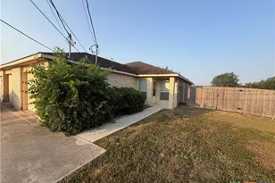 2752 FM1044, New Braunfels, TX 78130 - Photo 2