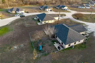 540-546 Crest Cir Dr, San Marcos, TX 78666 - Photo 4