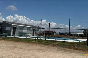 428 Marlin Dr, Palacios, TX 77465 - Photo 22