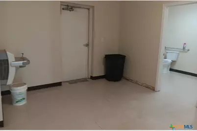 4110 S Clear Creek Road #109, Killeen, TX 76549 - Photo 8