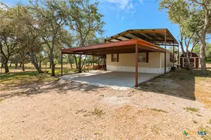 233 Ranch Rd, Yoakum, TX 77995 - Photo 4