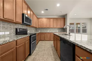 809 Vintage Wy, Harker Heights, TX 76548 - Photo 2