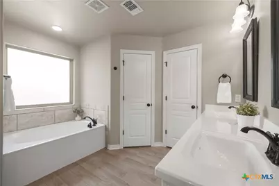 1818 Broken Shoe Trail, Temple, TX 76502 - Photo 20