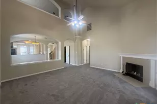 811 Shadow Creek Blvd, Buda, TX 78610 - Photo 10