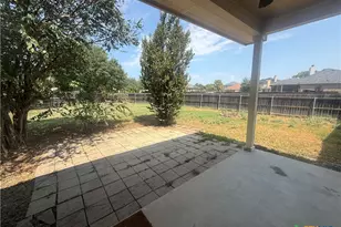 811 Shadow Creek Blvd, Buda, TX 78610 - Photo 18
