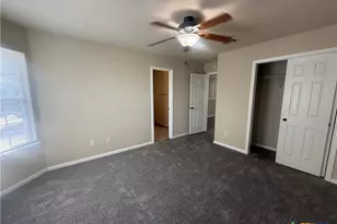 811 Shadow Creek Blvd, Buda, TX 78610 - Photo 26