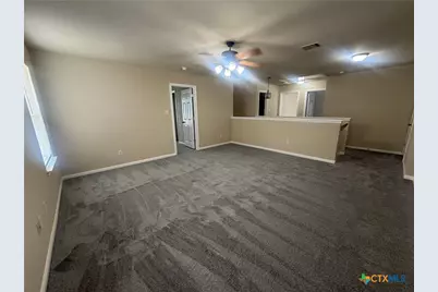 811 Shadow Creek Boulevard, Buda, TX 78610 - Photo 22