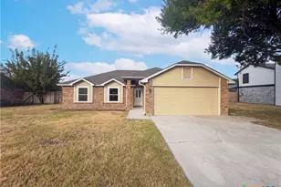 106 Nelson Dr, Copperas Cove, TX 76522 - Photo 1