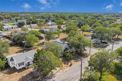 520 E First Street, Cuero, TX 77954 - Photo 16