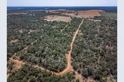 10 Gander Sloough, Kingsbury, TX 78638 - Photo 6