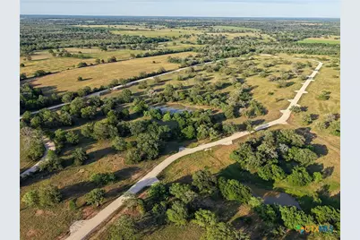 1018 Main Loop Road, Waelder, TX 78959 - Photo 2