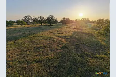 1018 Main Loop Road, Waelder, TX 78959 - Photo 1