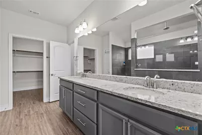2250 Steerhead Trail, New Braunfels, TX 78132 - Photo 20