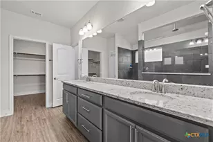 2250 Steerhead Trl, New Braunfels, TX 78132 - Photo 20