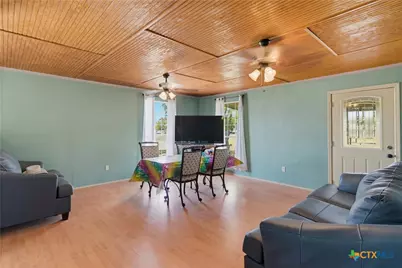 4054 Fm 466, Seguin, TX 78155 - Photo 20