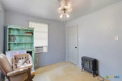 4054 Fm 466, Seguin, TX 78155 - Photo 18