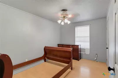 4054 Fm 466, Seguin, TX 78155 - Photo 16