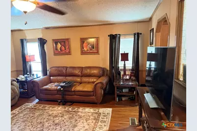 802 N Glass Street, Franklin, TX 77856 - Photo 6