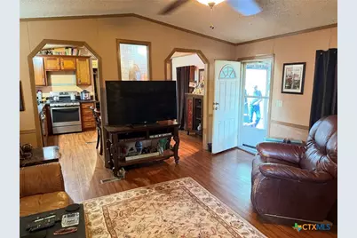 802 N Glass Street, Franklin, TX 77856 - Photo 16