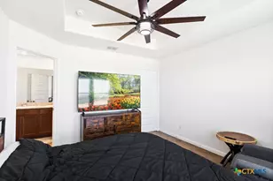 11221 Hollinger Cir, Converse, TX 78109 - Photo 14
