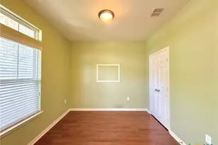 106 Heritage Oak Ct, Victoria, TX 77901 - Photo 16