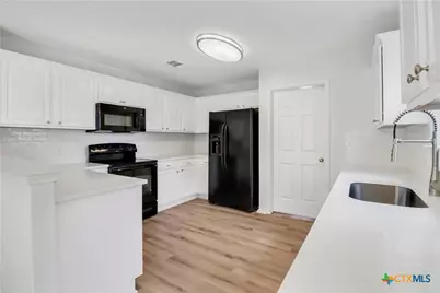 2165 Alton Loop, New Braunfels, TX 78130 - Photo 14
