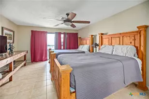 464 15th St, Port O'Connor, TX 77982 - Photo 18