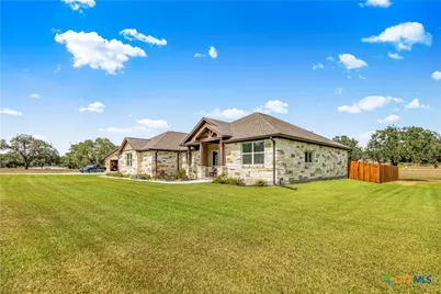 106 Laurel Oak Circle, Cuero, TX 77954 - Photo 18