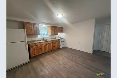 1007 Hackberry Street #A, San Marcos, TX 78666 - Photo 4