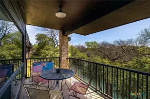 371 W Lincoln St, New Braunfels, TX 78130 - Photo 24