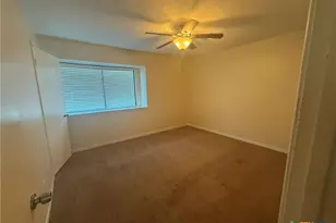 1712 Jackson St, Port Lavaca, TX 77979 - Photo 8
