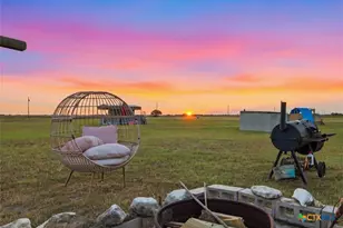 842 Wischkaemper Rd, Victoria, TX 77905 - Photo 20