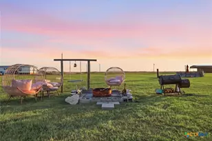 842 Wischkaemper Rd, Victoria, TX 77905 - Photo 16