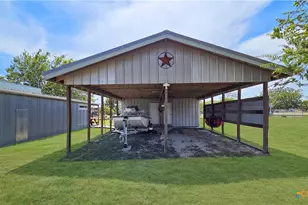 306 Main St, Austwell, TX 77950 - Photo 26