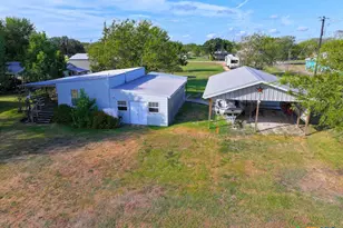 306 Main St, Austwell, TX 77950 - Photo 34
