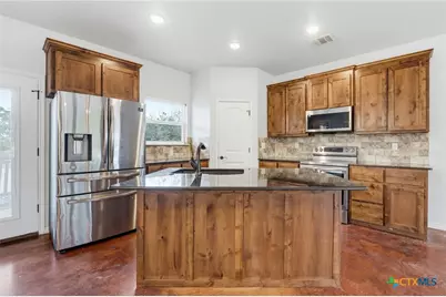 534 County Road 3081, Lampasas, TX 76550 - Photo 12