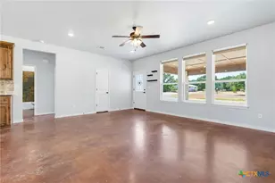 534 County Rd 3081, Lampasas, TX 76550 - Photo 8