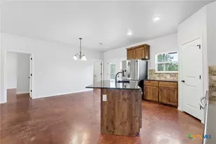 534 County Rd 3081, Lampasas, TX 76550 - Photo 10