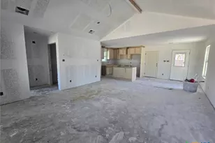 504 N 14th St, Gatesville, TX 76528 - Photo 2