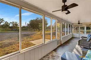 351 Sulphur Estates Rd, Victoria, TX 77905 - Photo 8