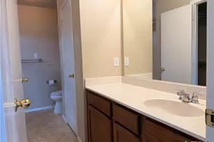 1229 Hilltop Dr, San Marcos, TX 78666 - Photo 10