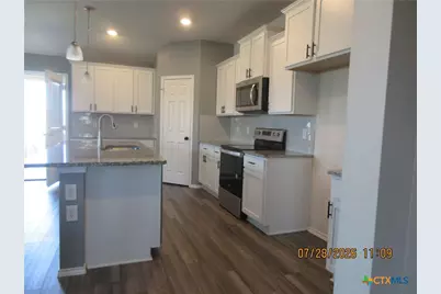 2408 Freddie L Nichols Sr Drive, Harker Heights, TX 76548 - Photo 10