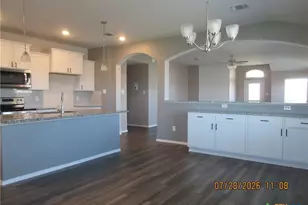 2408 Freddie L. Nichols Sr. Dr, Harker Heights, TX 76548 - Photo 6