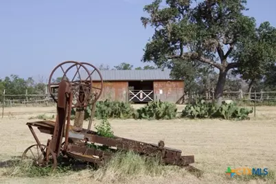 810 Fm 470, Bandera, TX 78003 - Photo 28