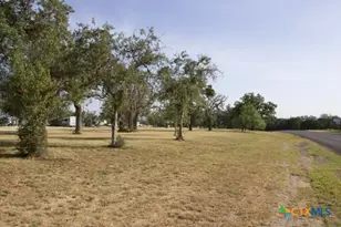 810 Fm 470, Bandera, TX 78003 - Photo 32