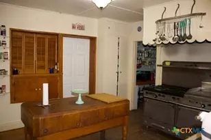 810 Fm 470, Bandera, TX 78003 - Photo 10