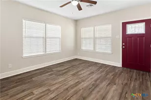 1903 E North St, Victoria, TX 77901 - Photo 4