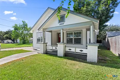 1903 E North Street, Victoria, TX 77901 - Photo 2